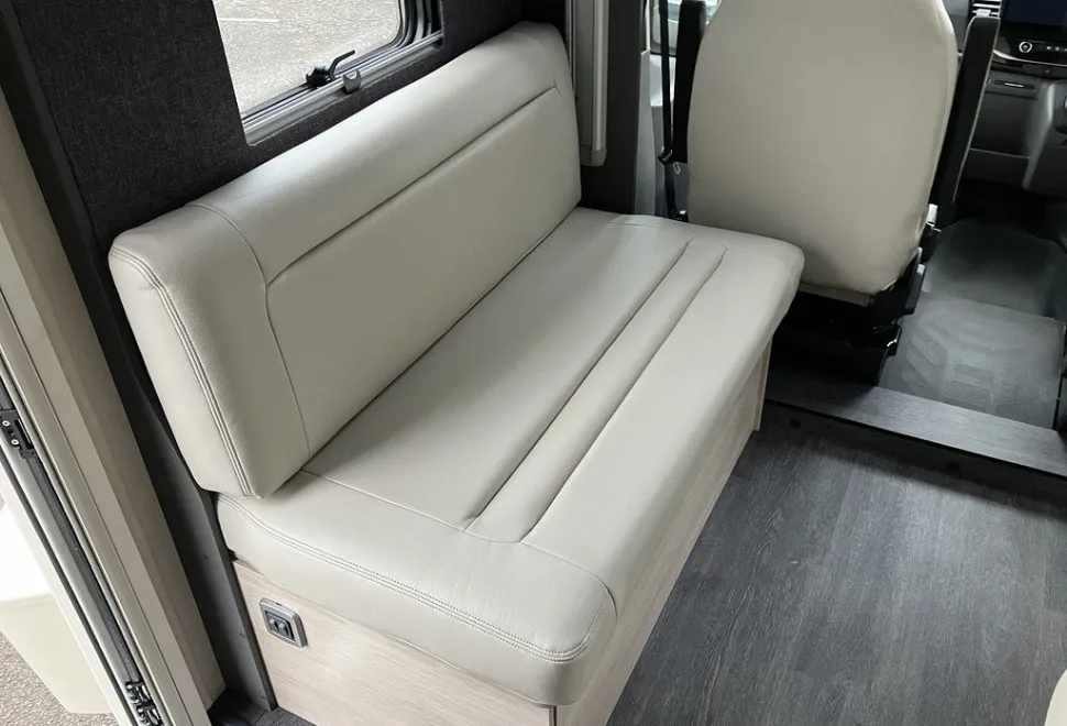 AUTOTRAIL  F-LINE F60 2026-05-07