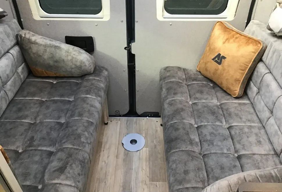 AUTO SLEEPERS  FAIRFORD 2025-09-01