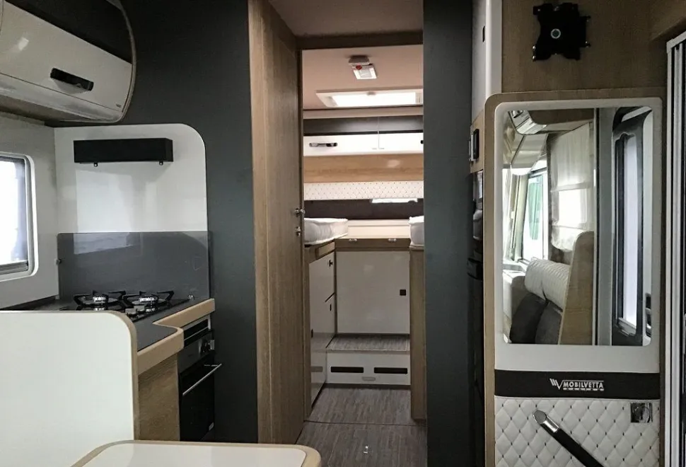 MOBILVETTA  K-YACHT T-LINE 86 2026-03-09