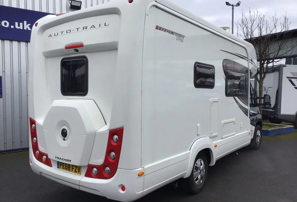 AUTOTRAIL  TRACKER RS LO-LINE 2018-09-26