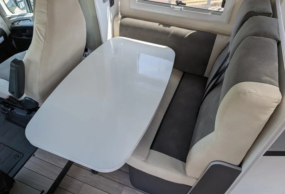 MCLOUIS  FUSION 379 2025-06-26