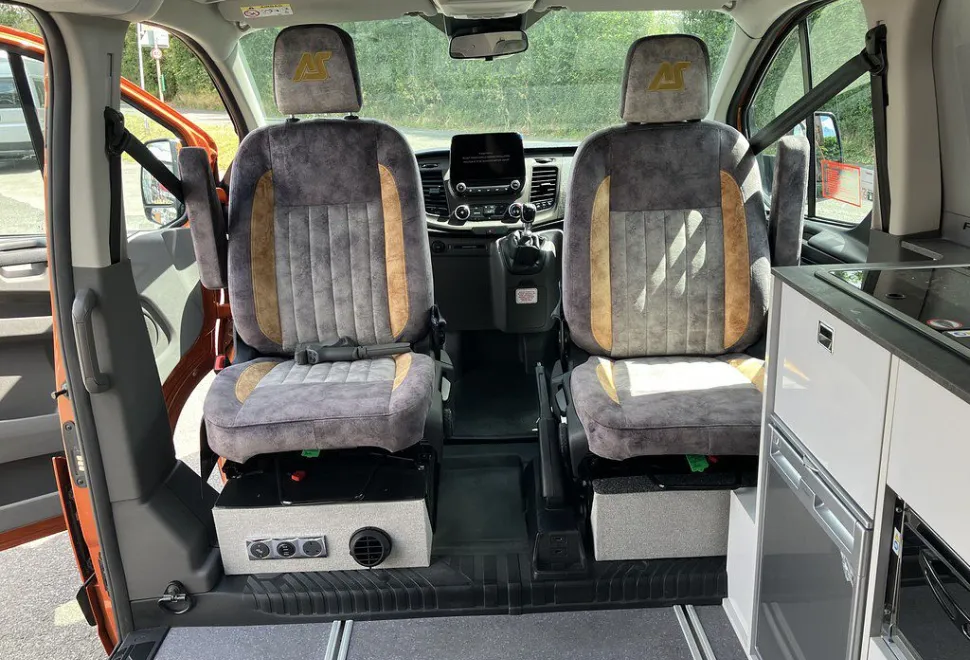 AUTO SLEEPERS  CUSTOM AIR 2025-05-01
