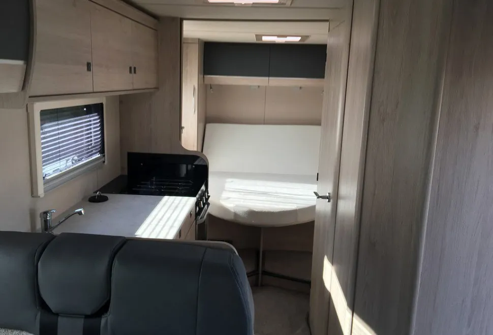 AUTOTRAIL  EXPEDITION C71 2025-05-20