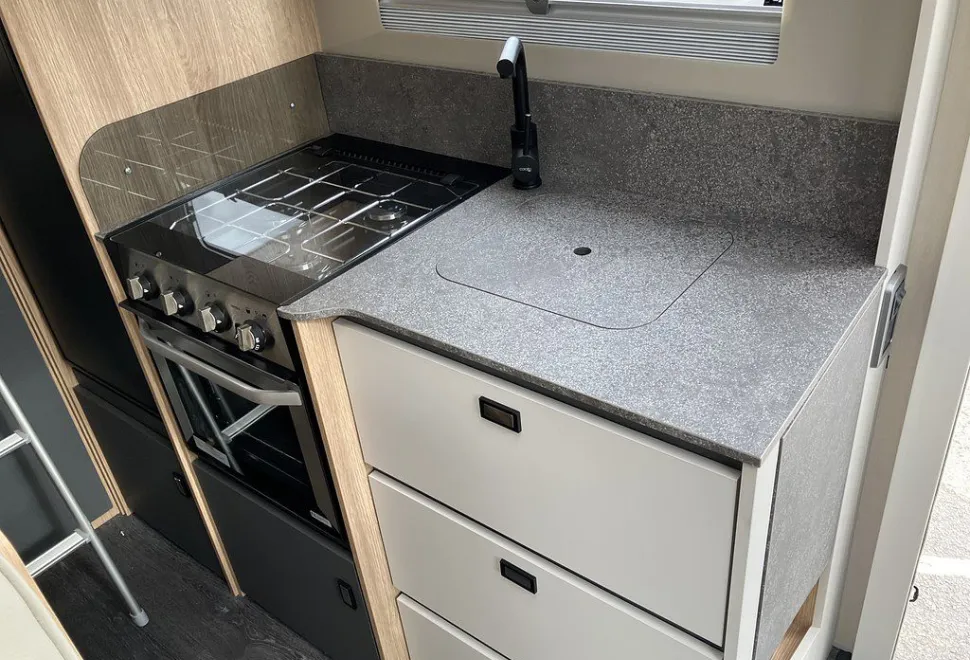 AUTOTRAIL  EXCEL 620 G 