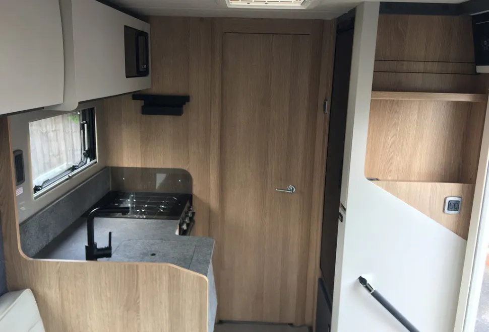 AUTOTRAIL  EXCEL 675 B 2026-03-01