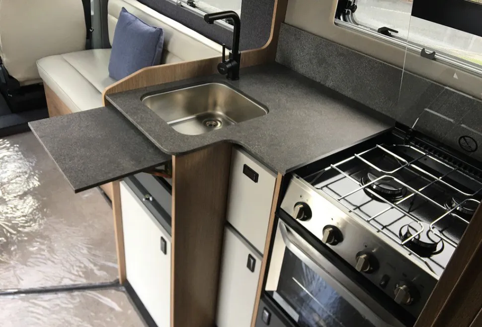 AUTOTRAIL  EXCEL 675 B 2026-03-01