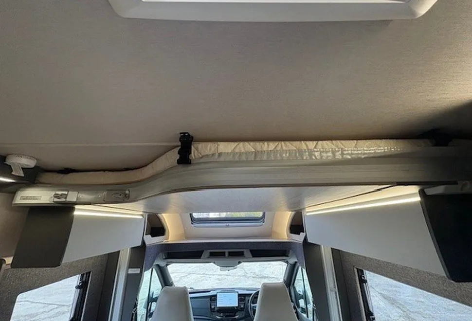 AUTOTRAIL  F-LINE F72 