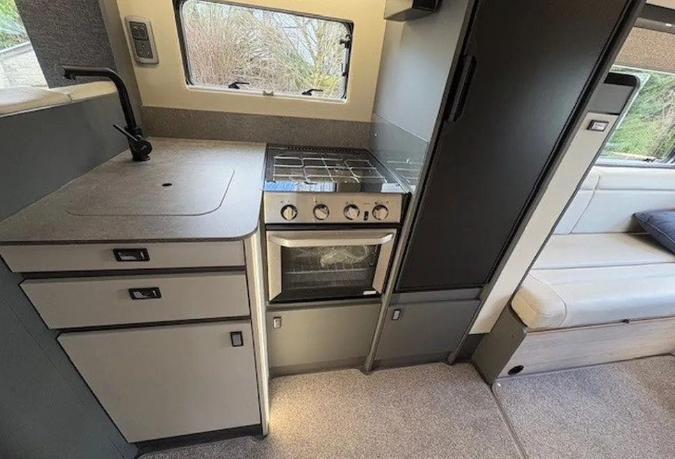 AUTOTRAIL  F-LINE F72 