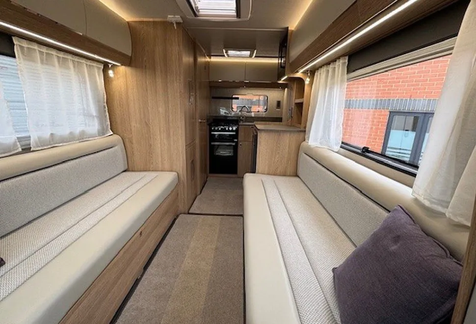 AUTOTRAIL  IMALA 615 2025-08-07