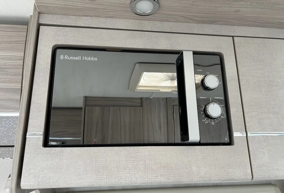 ELDDIS  MAJESTIC 120 2020-12-09