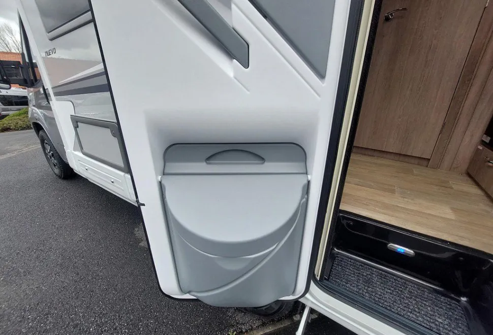 AUTO SLEEPERS  NUEVO EK PLUS 2025-11-01