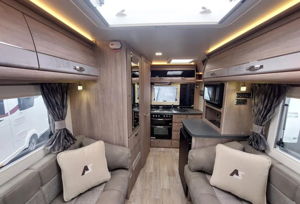 AUTO SLEEPERS  NUEVO EK PLUS 2025-11-01