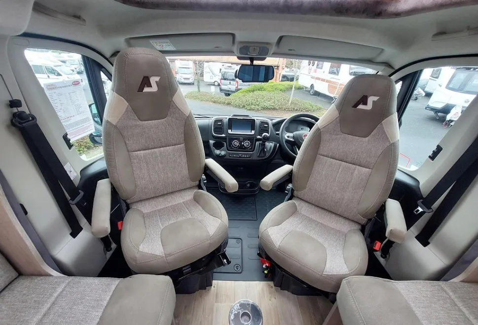 AUTO SLEEPERS  NUEVO EK PLUS 2025-11-01