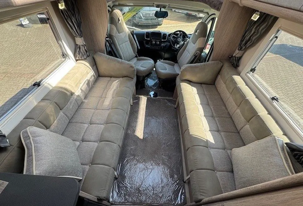 AUTO SLEEPERS  NUEVO EK PLUS 2025-02-27
