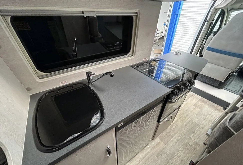 AUTO SLEEPERS  FAIRFORD PLUS 2025-11-01