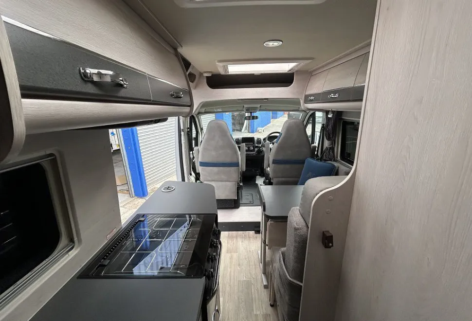 AUTO SLEEPERS  FAIRFORD PLUS 2025-11-01