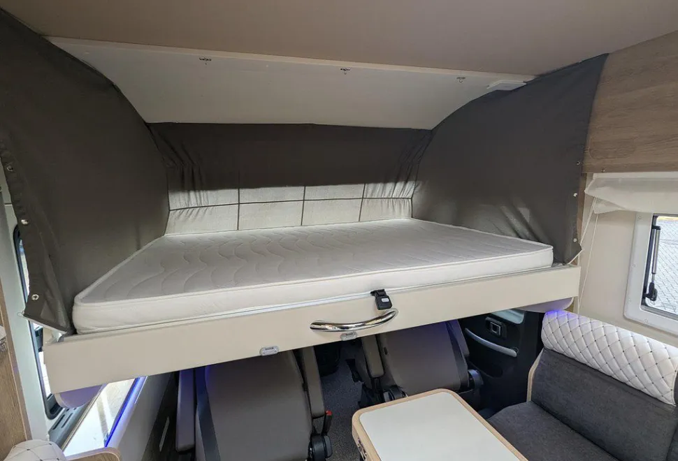 MOBILVETTA  K-YACHT T-LINE 86 