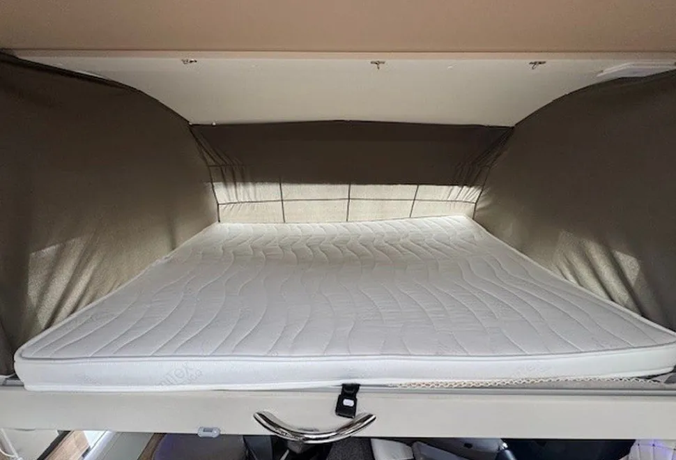 MOBILVETTA  K-YACHT T-LINE 90 2026-03-01