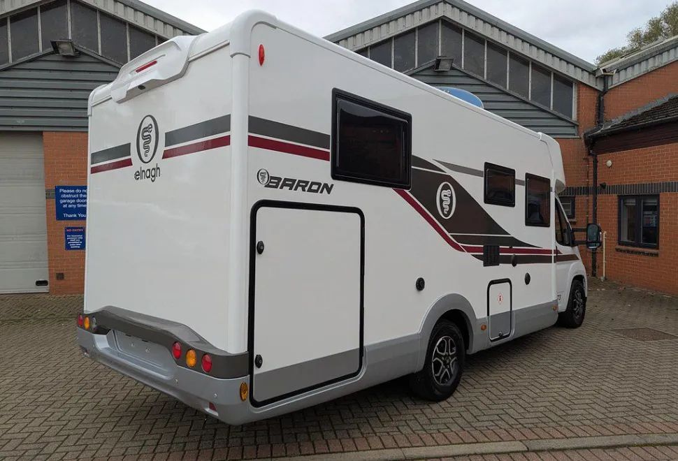 ELNAGH  BARON 573 