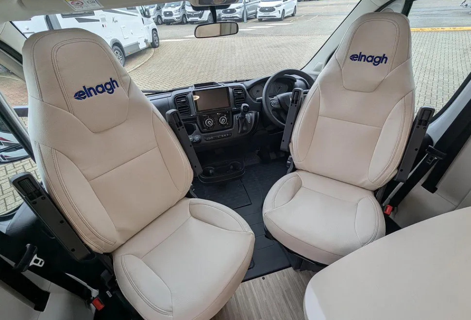 ELNAGH  BARON 573 