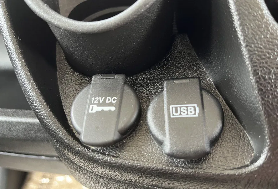 BURSTNER  IXEO 746 2021-06-19