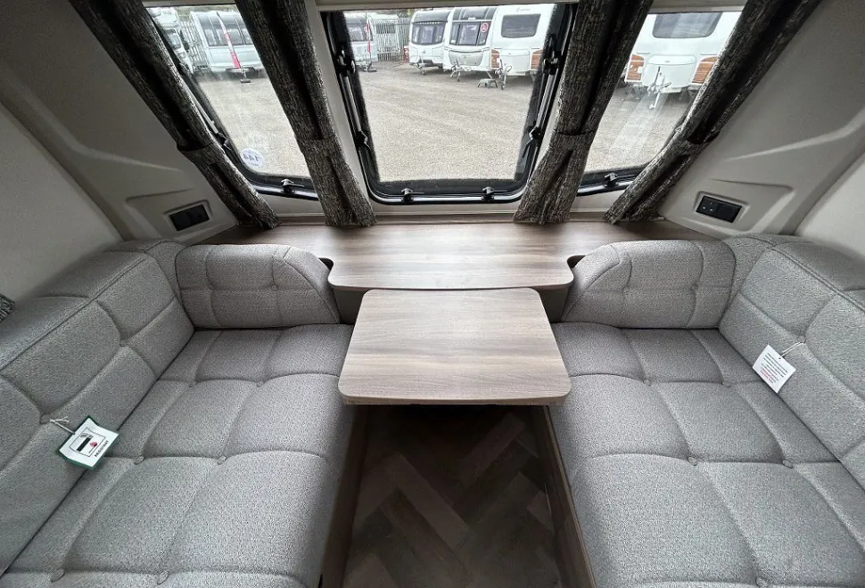 COACHMAN  ACADIA 545 