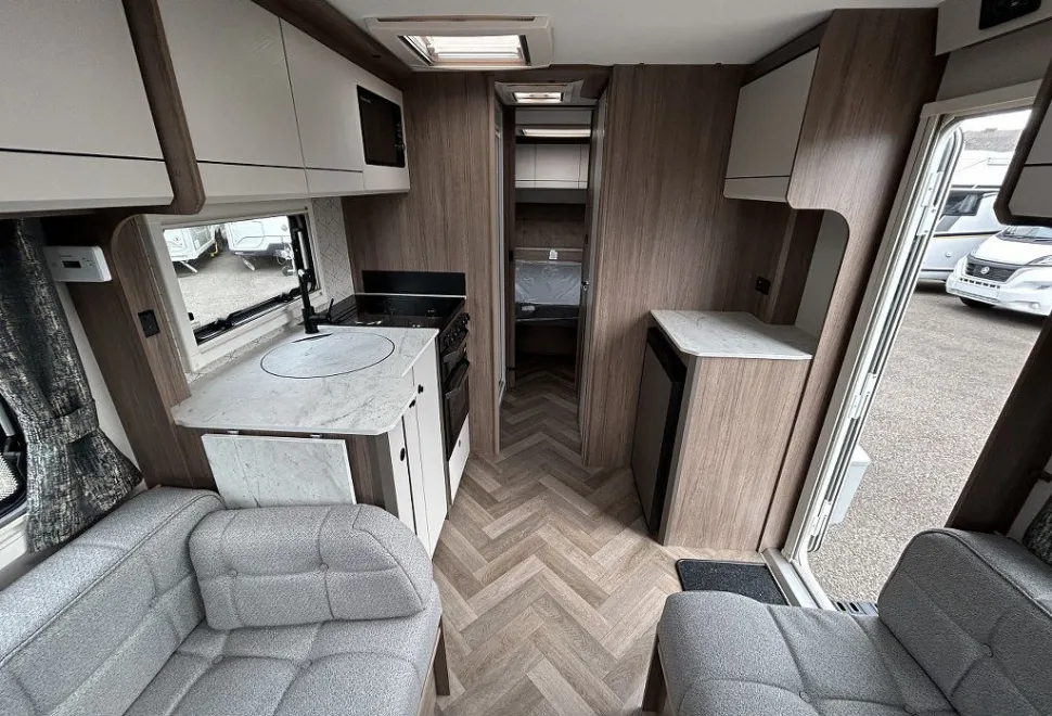 COACHMAN  ACADIA 545 