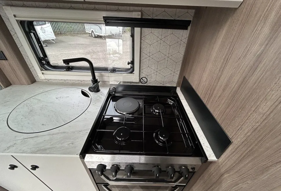 COACHMAN  ACADIA 545 