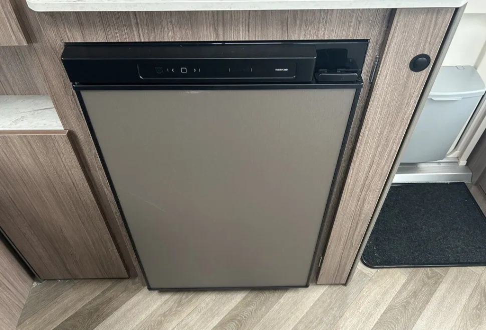 COACHMAN  ACADIA 575 