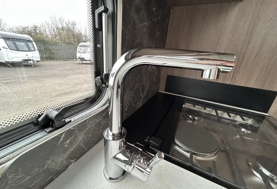 COACHMAN  VIP 545 