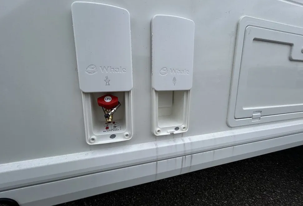 COACHMAN  VIP 545 