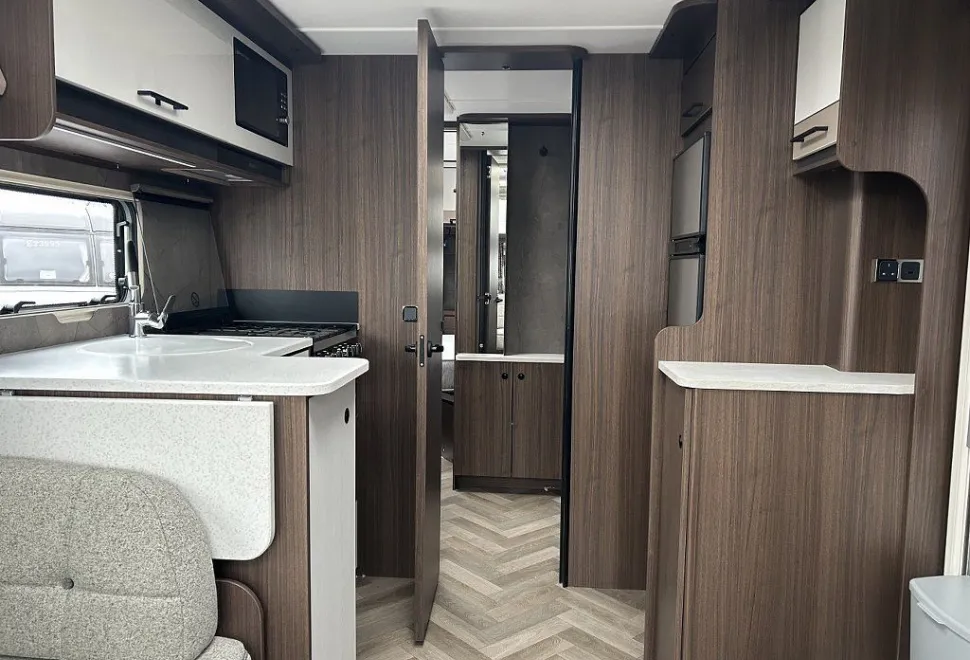 COACHMAN  LASER 845 XTRA 
