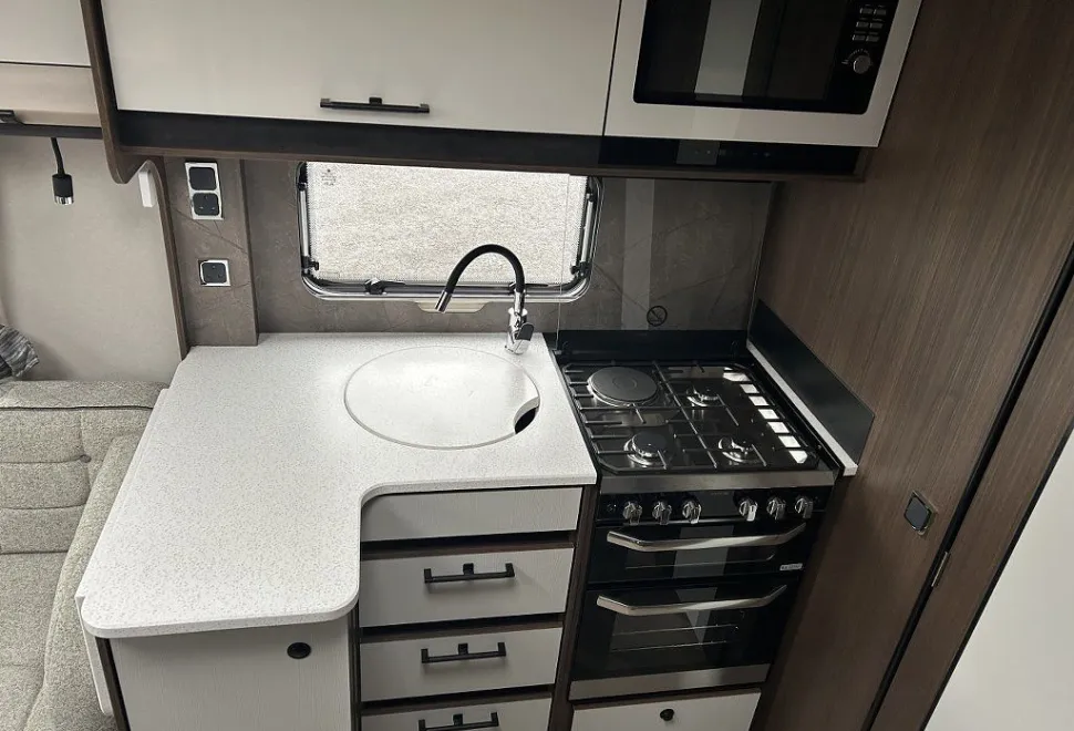 COACHMAN  LASER 845 XTRA 