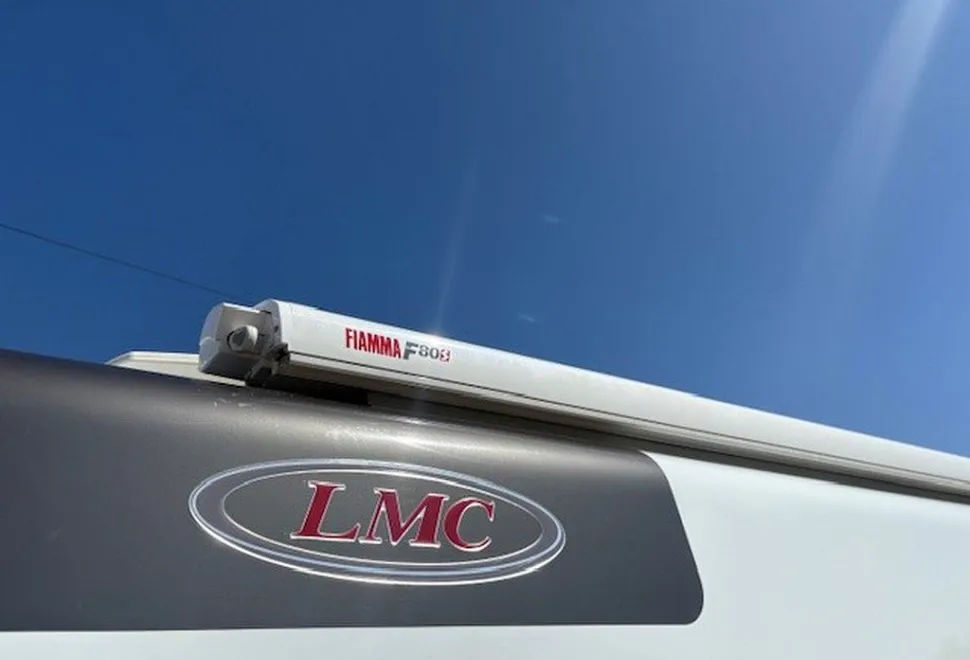 LMC  I710 PREMIUM 2021-01-01