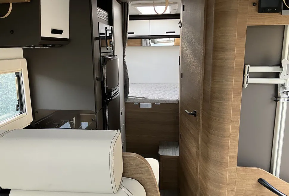 BENIMAR  MILEO 243 