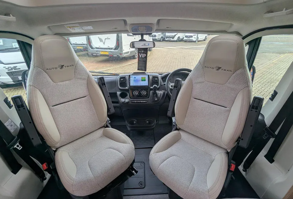 AUTOTRAIL  IMALA 736 