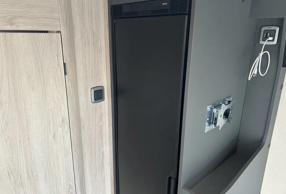 AUTOTRAIL  F-LINE F60 