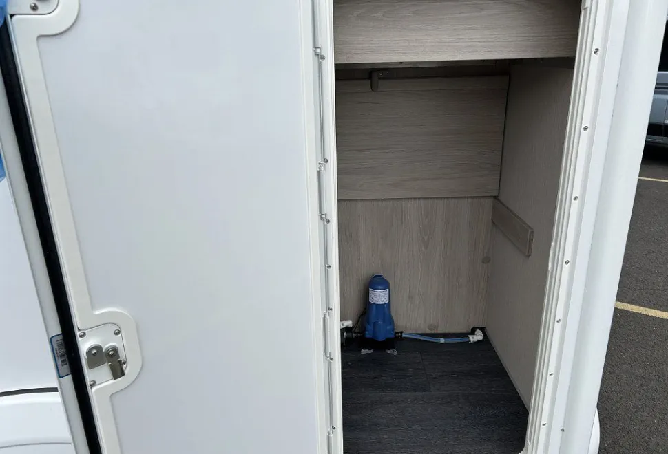 AUTOTRAIL  F-LINE F60 