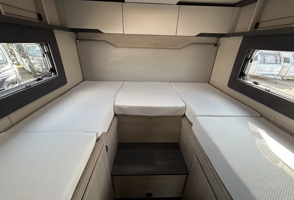 AUTOTRAIL  F-LINE F70 