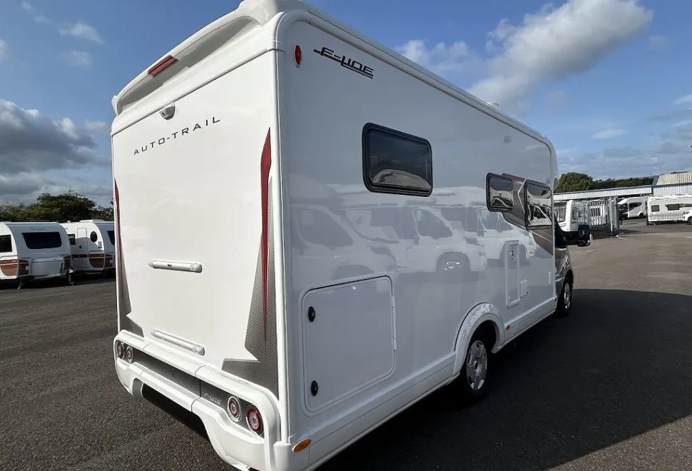 AUTOTRAIL  F-LINE F70 