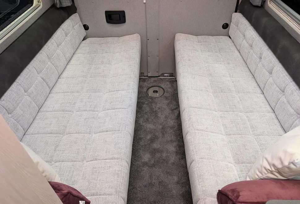 AUTO SLEEPERS  WARWICK XL 2026-03-01