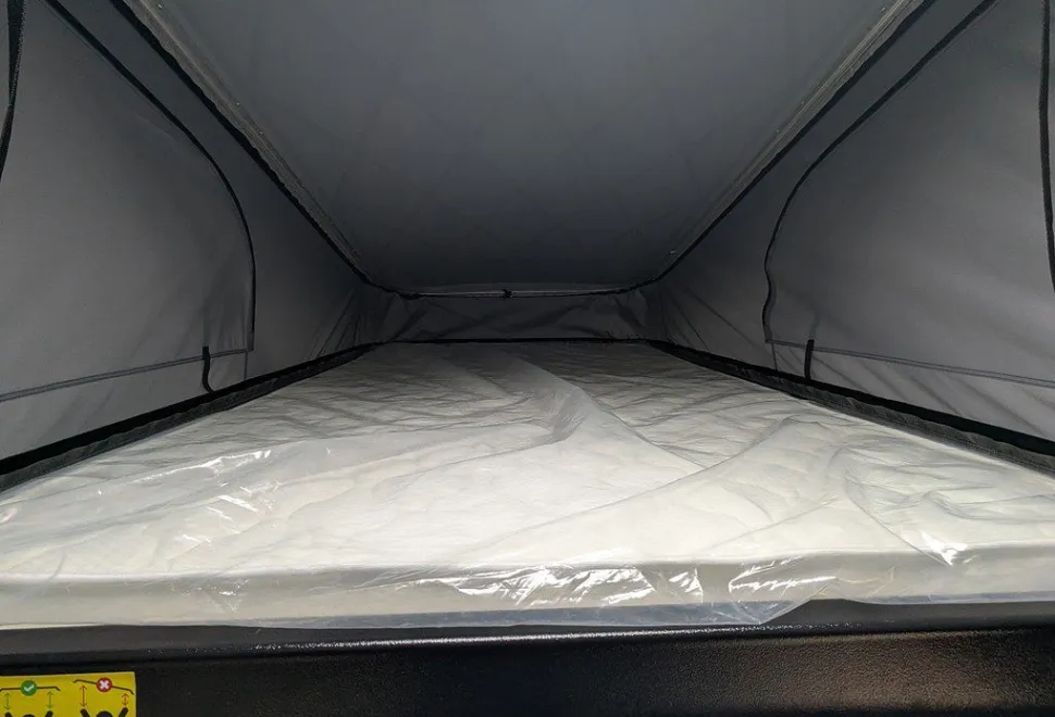 AUTO SLEEPERS  ACTIVE FG635 