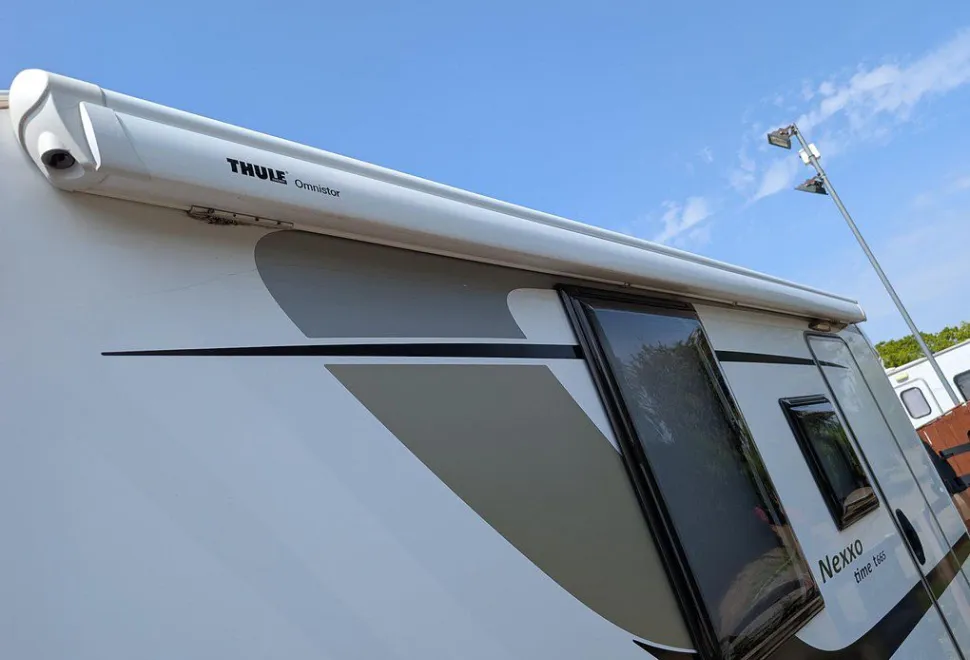 BURSTNER  NEXX0 T665 2017-06-25