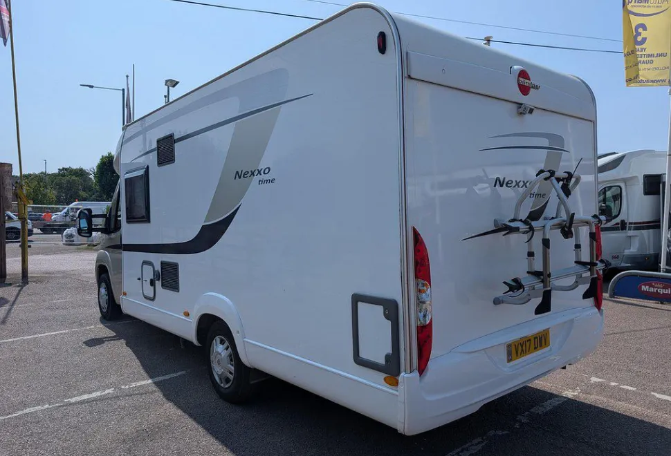BURSTNER  NEXX0 T665 2017-06-25
