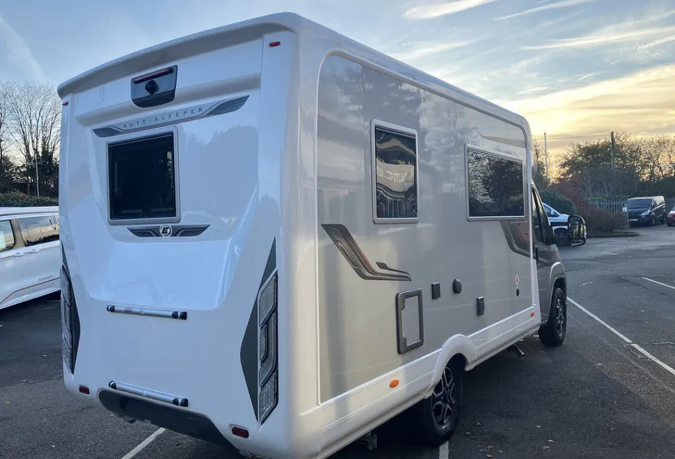 AUTO SLEEPERS  BROADWAY EK TB LP 