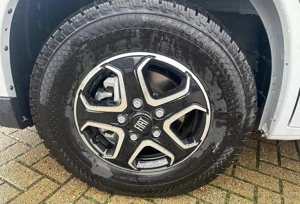 AUTO SLEEPERS  FAIRFORD 