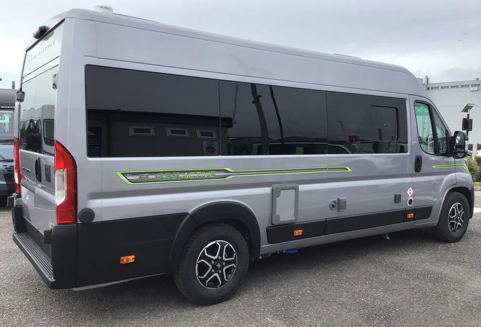 AUTO SLEEPERS  ACTIVE FL635 