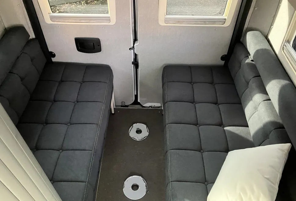 AUTO SLEEPERS  ACTIVE FL635 
