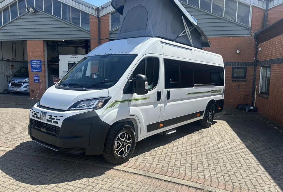 AUTO SLEEPERS  ACTIVE FL635 P 