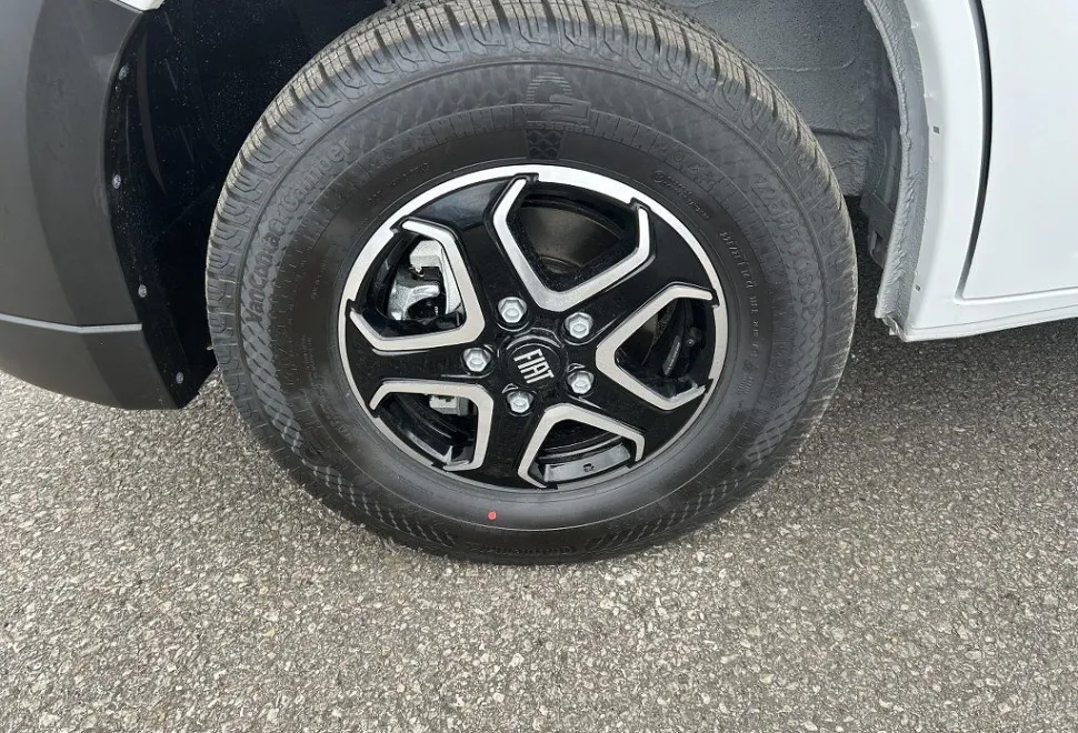 AUTO SLEEPERS  ACTIVE FL635 P 